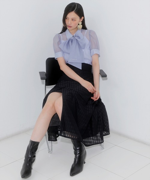 AND COUTURE(アンドクチュール)の「バタフライリボンシアーブラウス(シャツ/ブラウス・レディース・ブラック/オフホワイト/ピンク/ブルー・FREE)」の22枚目の写真