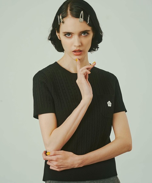 MARY QUANT（マリークワント）の「【レッドROSE BUD別注カラー】(MARY QUANT)CABLE HALF SLEEVE KNIT（ニット/セーター・レディース・オフホワイト/ブラック/レッド・ONE SIZE）」の17枚目の写真