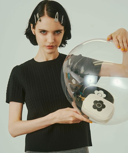 MARY QUANT（マリークワント）の「【レッドROSE BUD別注カラー】(MARY QUANT)CABLE HALF SLEEVE KNIT（ニット/セーター・レディース・オフホワイト/ブラック/レッド・ONE SIZE）」の22枚目の写真