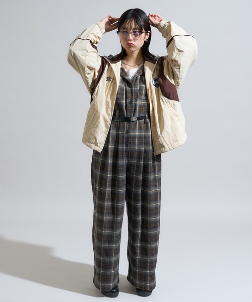 FREAK'S STORE(フリークスストア)の「UMBRO × FREAK'S STORE/アンブロ 別注 Track Jacket/トラックジャケット / ナイロンジャージ(ナイロンジャケット・レディース・その他1/ダークブラウン/ブラウン/ナチュラル・フリ-)」の8枚目の写真