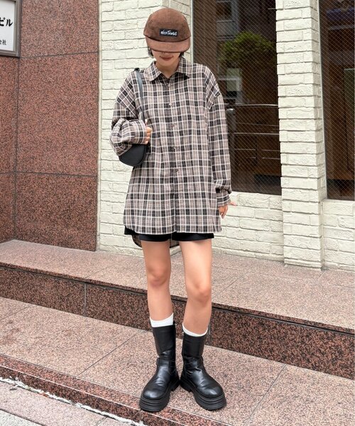 CIAOPANIC TYPY（チャオパニックティピー）の「【UNISEX】モール混長袖チェックシャツ（シャツ/ブラウス・レディース・チャコールグレー/ブラウン/ネイビー/イエロー・MEDIUM/LARGE）」の5枚目の写真