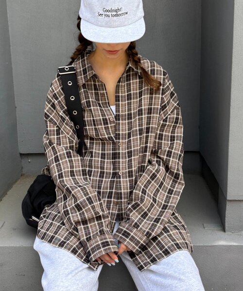 CIAOPANIC TYPY（チャオパニックティピー）の「【UNISEX】モール混長袖チェックシャツ（シャツ/ブラウス・レディース・チャコールグレー/ブラウン/ネイビー/イエロー・MEDIUM/LARGE）」の7枚目の写真