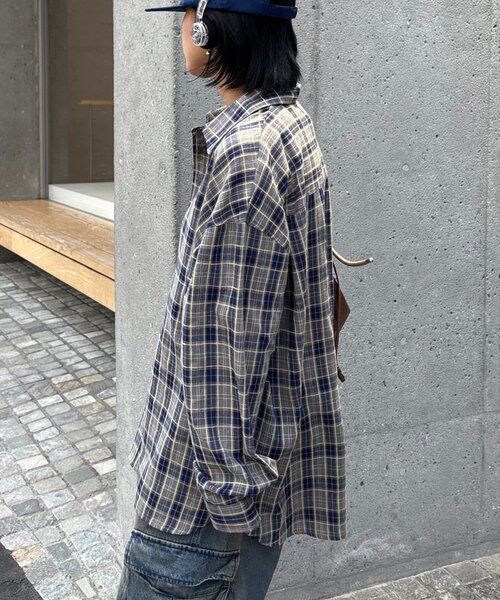 CIAOPANIC TYPY（チャオパニックティピー）の「【UNISEX】モール混長袖チェックシャツ（シャツ/ブラウス・レディース・チャコールグレー/ブラウン/ネイビー/イエロー・MEDIUM/LARGE）」の20枚目の写真