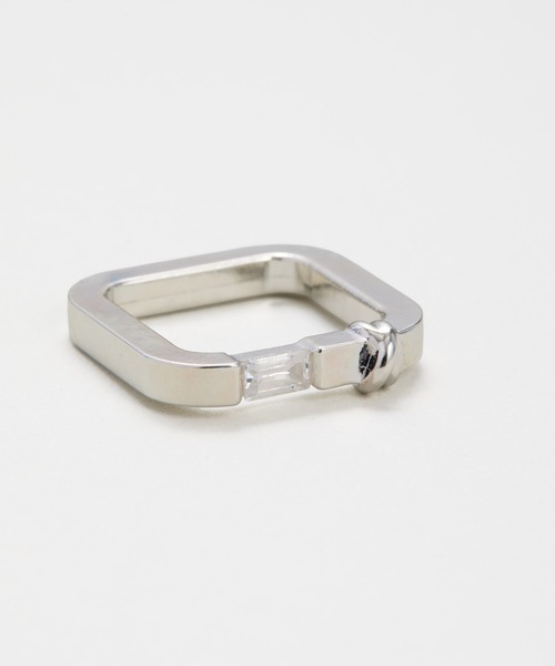 LAPUIS（ラピュイ）の「LAPUIS(ラピュイ)Knot Square ring（リング・レディース・シルバー/ゴールド・11号/13号）」の7枚目の写真