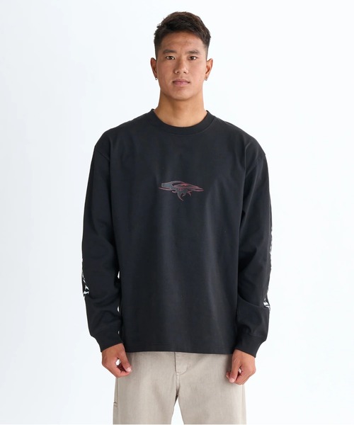 Quiksilver(クイックシルバー)の「TC OLD ENGLISH LT/クイックシルバースリーブロゴプリント長袖ロンT(Tシャツ/カットソー・メンズ・ブラック/ホワイト・MEDIUM/LARGE/X-LARGE)」の5枚目の写真