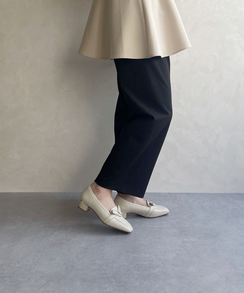 ORiental TRaffic（オリエンタルトラフィック）の「通勤靴 WEB限定 2025秋冬新作 リボンデザイン 甲深 パンプス /55301（パンプス・レディース・ブラック/ベージュ/ブラウン・34/35/36/37/38/39/40/41/42）」の4枚目の写真