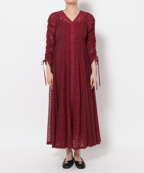 mysty woman（ミスティウーマン）の「インナー付きレースワンピース  583338（ワンピース・レディース・アイボリー/ブラック/レッド・FREE）」の4枚目の写真