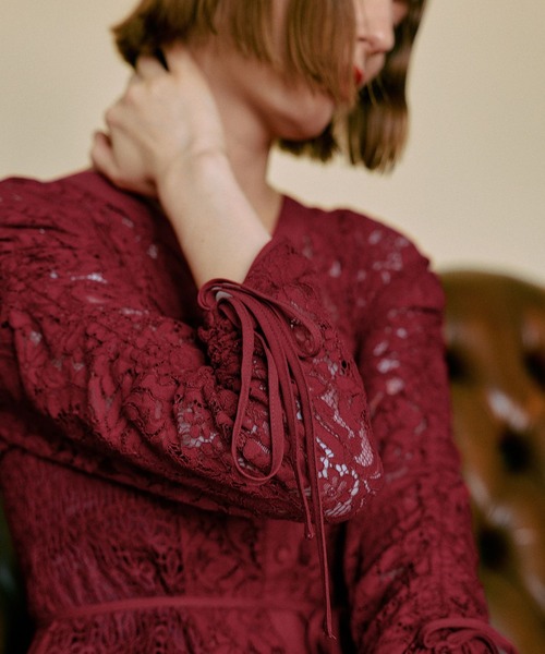 mysty woman（ミスティウーマン）の「インナー付きレースワンピース  583338（ワンピース・レディース・アイボリー/ブラック/レッド・FREE）」の19枚目の写真