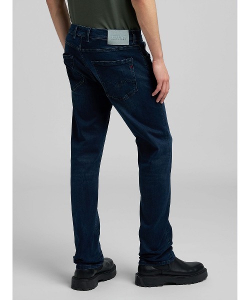 REPLAY(リプレイ)の「ストレートフィットGROVER Hyper Flex ブルーブラックデニム(デニムパンツ・メンズ・ダークブルー・W36xL32/W34xL32/W33xL32/W32xL32/W31xL32/W30xL32/W29xL32/W28xL32)」の3枚目の写真