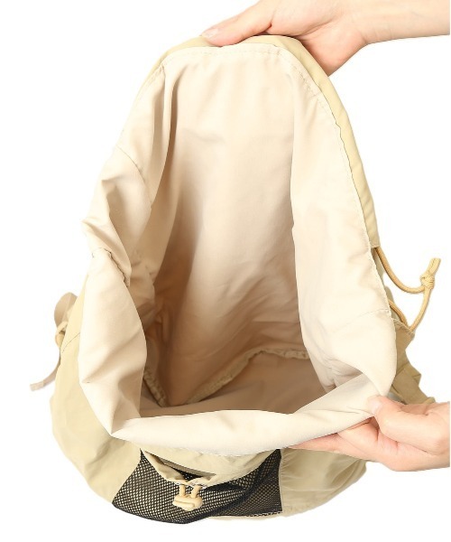 BEN DAVIS(ベンデイビス)の「BEN DAVIS ベンデイビス STRING DAYPACK(バックパック/リュック・レディース・カーキ・FREE)」の6枚目の写真