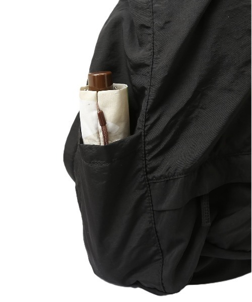 BEN DAVIS(ベンデイビス)の「BEN DAVIS ベンデイビス STRING DAYPACK(バックパック/リュック・レディース・カーキ・FREE)」の8枚目の写真