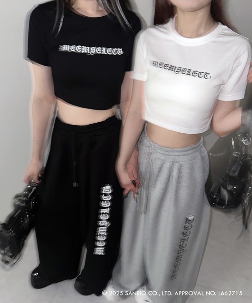 me+em select(ミームセレクト)の「【 HELLO KITTY × me+em select 】ハローキティグランジロゴショートちびTシャツ / Hello Kitty grunge logo short chibi T-shirt 【 セットアップ着用可能 】(Tシャツ/カットソー・レディース・ブラック/ホワイト・FREE)」の8枚目の写真