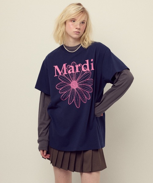 Mardi Mercredi(マルディメクルディ)の「UNISEX TSHIRT FLOWERMARDI / ユニセックス Tシャツ フラワーマルディ(Tシャツ/カットソー・レディース・ネイビー/アイボリー/ブラウン/ブラック×ベージュ/ブラック×グリーン/クリーム/ネイビー系1/チャコール・FREE)」の8枚目の写真