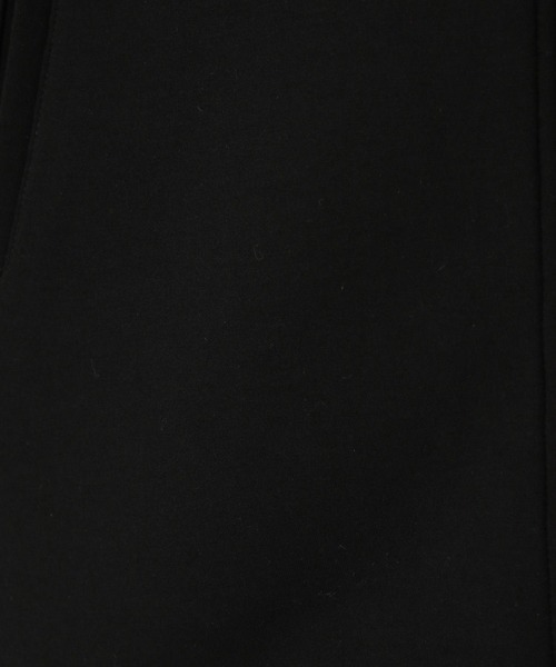 Elura(エルーラ)の「ダンボールブルゾン/600897(ブルゾン・レディース・ブラック/ライトグレー・FREE)」の3枚目の写真