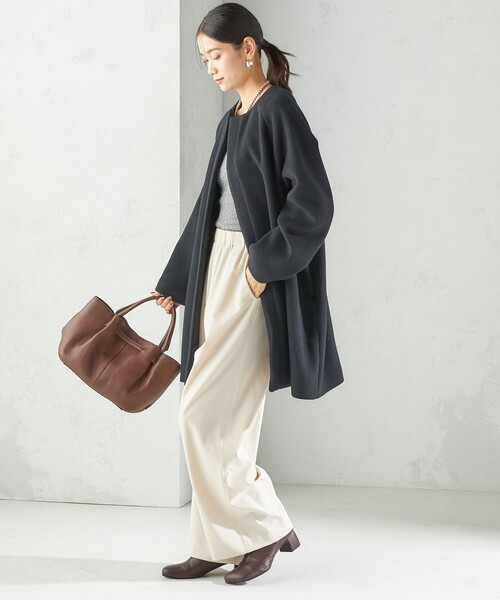 Beau're（ヴュレ）の「BEAURE: ヒネリ 金具付き バッグ（トートバッグ・レディース・ブラック/ブラウン・ONE SIZE）」の21枚目の写真