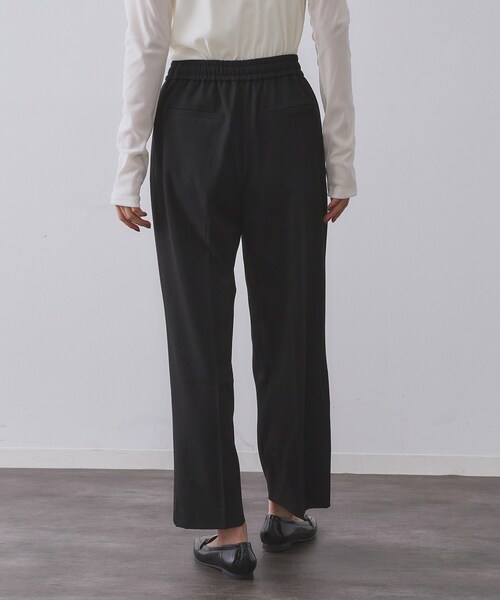 OPAQUE.CLIP（オペークドットクリップ）の「ウォームタッチ イージーワイドパンツ【洗濯機洗OK/ストレッチ】≪SS～LL≫（その他パンツ・レディース・チャコールグレー/キャメル/ブラック/オフホワイト・40/38/36/34/42）」の18枚目の写真