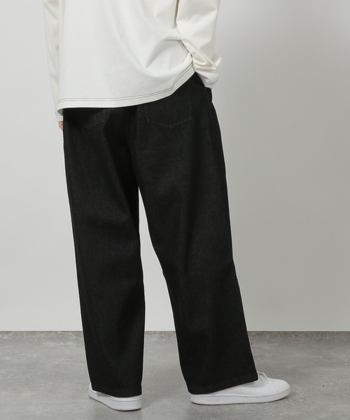 LAKOLE（ラコレ）の「フロントタックデニムパンツ / 592179（デニムパンツ・メンズ・インディゴブルー/ブラック・LARGE/MEDIUM）」の4枚目の写真