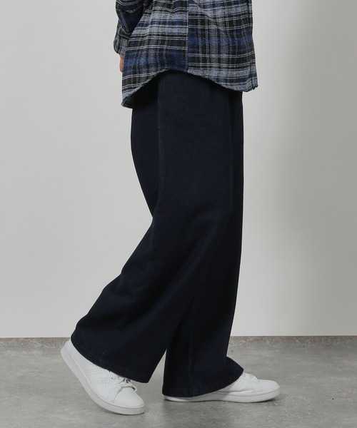 LAKOLE（ラコレ）の「フロントタックデニムパンツ / 592179（デニムパンツ・メンズ・インディゴブルー/ブラック・LARGE/MEDIUM）」の8枚目の写真