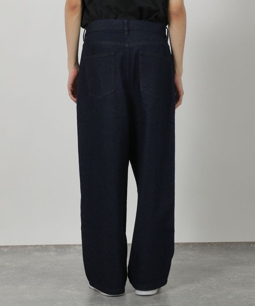 LAKOLE（ラコレ）の「フロントタックデニムパンツ / 592179（デニムパンツ・メンズ・インディゴブルー/ブラック・LARGE/MEDIUM）」の12枚目の写真