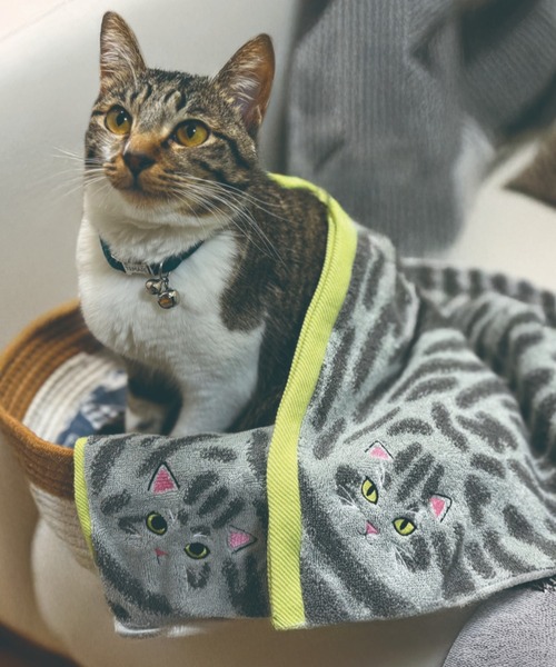 今治タオル】ニャンコの毛並みをそのまま表現した、ふわふわ刺繍入り