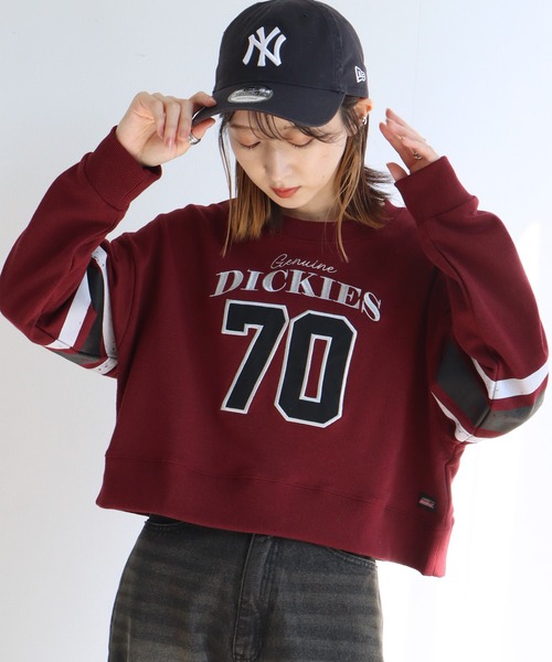 Dickies(ディッキーズ)の「【GENUINE DICKIES/ジェニュインディッキーズ】裏毛 クルーネック ショート丈 スウェット トレーナー(スウェット・レディース・杢グレー/ワインレッド/グリーン・L/M)」の1枚目の写真