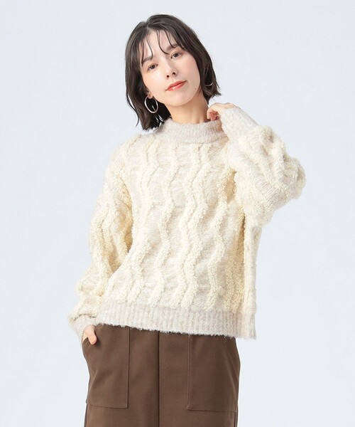 BEAMS HEART(ビームスハート)の「波柄 パイル ニット(ニット/セーター・レディース・ホワイト系その他5/レッド/ブラウン・FREE)」の6枚目の写真