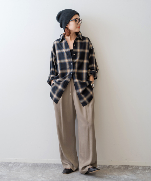 Spick & Span(スピックアンドスパン)の「《追加2》サテンイージーパンツ(その他パンツ・レディース・ベージュ系その他/ブラック・38/40/36)」の20枚目の写真
