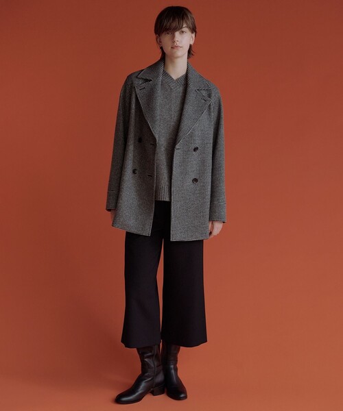 J.PRESS(ジェイプレス)の「YAK BLEND Vネック ニット(ニット/セーター・レディース・ブラウン系/ライトグリーン系/ライトグレー系・T13)」の8枚目の写真