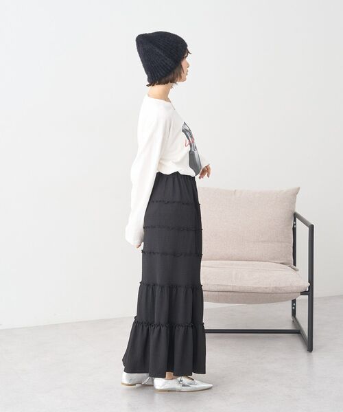 earth music&ecology（アースミュージックアンドエコロジー）の「フェザービーニー（ニットキャップ/ビーニー・レディース・ブラック/アイボリー・F）」の13枚目の写真