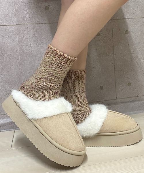 NANEA(ナネア)の「厚底フェイクムートンスリッポン(スリッポン・レディース・ブラック/アイボリー/キャメル・SMALL/MEDIUM/LARGE)」の19枚目の写真