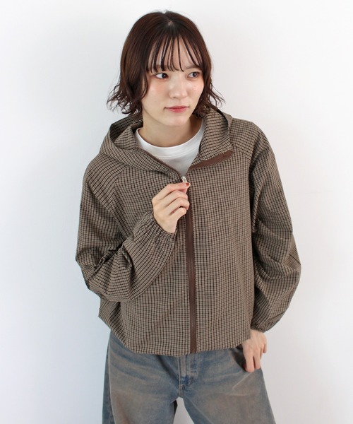 ABYS（アビス）の「チェックシャツブルゾン/フーディー（ブルゾン・レディース・ブラウン/ブラック/ブルー・FREE）」の2枚目の写真