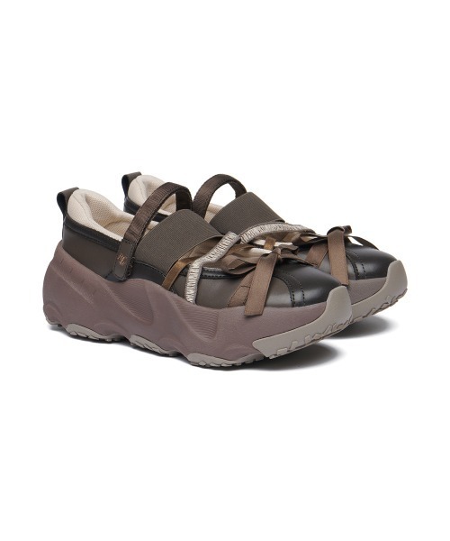 ROCKFISH WEATHERWEAR(ロックフィッシュウェザーウェア)の「PUFFIN RIBBON BANDING SNEAKERS(スニーカー・レディース・ブラウン/ブラック/シルバー/クリーム/シルバー系その他・23.0cm/23.5cm/24.0cm/24.5cm/25.0cm)」の18枚目の写真