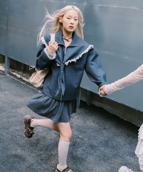 ROCKFISH WEATHERWEAR(ロックフィッシュウェザーウェア)の「PUFFIN RIBBON BANDING SNEAKERS(スニーカー・レディース・ブラウン/ブラック/シルバー/クリーム/シルバー系その他・23.0cm/23.5cm/24.0cm/24.5cm/25.0cm)」の16枚目の写真