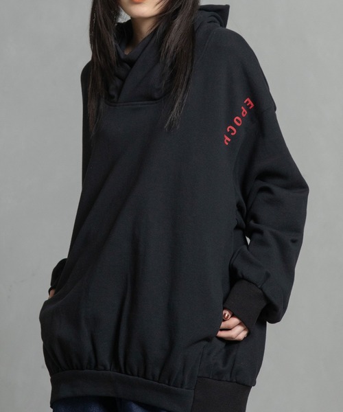 MARECHAL TERRE（マルシャルテル）の「ロングスウェットパーカー（パーカー・レディース・ブルー/ピンク/イエロー/ブラック・MEDIUM）」の2枚目の写真