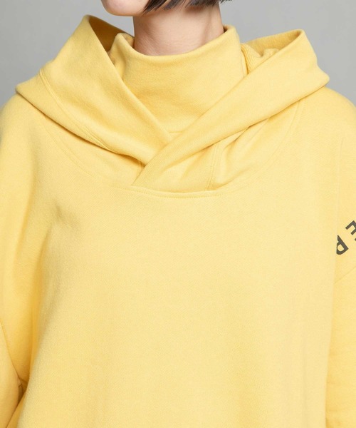 MARECHAL TERRE（マルシャルテル）の「ロングスウェットパーカー（パーカー・レディース・ブルー/ピンク/イエロー/ブラック・MEDIUM）」の10枚目の写真