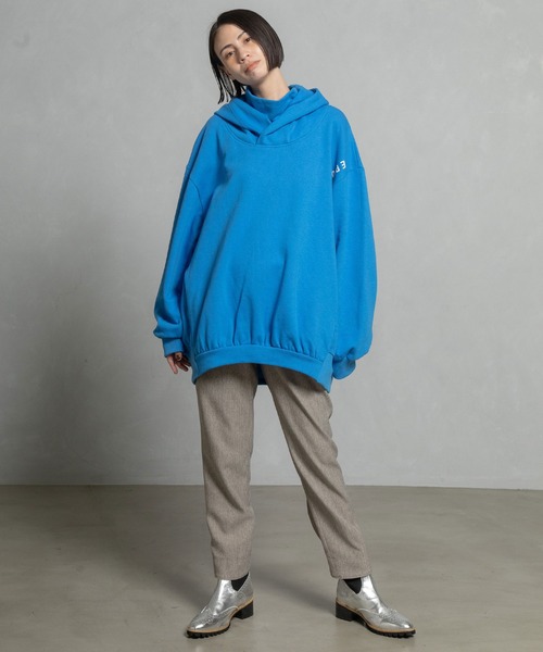 MARECHAL TERRE（マルシャルテル）の「ロングスウェットパーカー（パーカー・レディース・ブルー/ピンク/イエロー/ブラック・MEDIUM）」の19枚目の写真