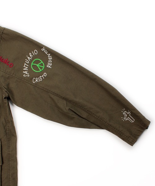 Universal Style Wear（ユニバーサルスタイルウェア）の「Universal Style Wear "ラクガキ" ファティーグシャツ（シャツ/ブラウス・メンズ・ブラック/グレイッシュベージュ/カーキ/スミクロ・MEDIUM/LARGE/X-LARGE）」の9枚目の写真