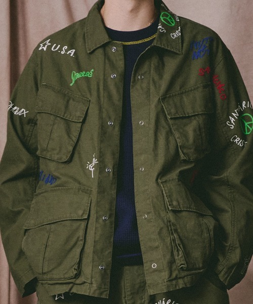 Universal Style Wear（ユニバーサルスタイルウェア）の「Universal Style Wear "ラクガキ" ファティーグシャツ（シャツ/ブラウス・メンズ・ブラック/グレイッシュベージュ/カーキ/スミクロ・MEDIUM/LARGE/X-LARGE）」の16枚目の写真