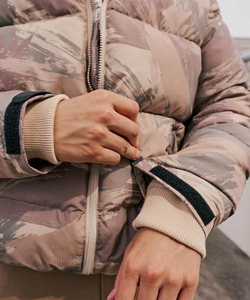 RVCA(ルーカ)の「RVCA メンズ BACK PRINT PUFFER JKT ジャケット 【2025年秋冬モデル】/ルーカエコダウンパフブルゾン(ブルゾン・メンズ・ブラック/ブラウン系カモフラージュ/グリーン系その他/オフホワイト・X-LARGE/LARGE/MEDIUM/SMALL)」の12枚目の写真