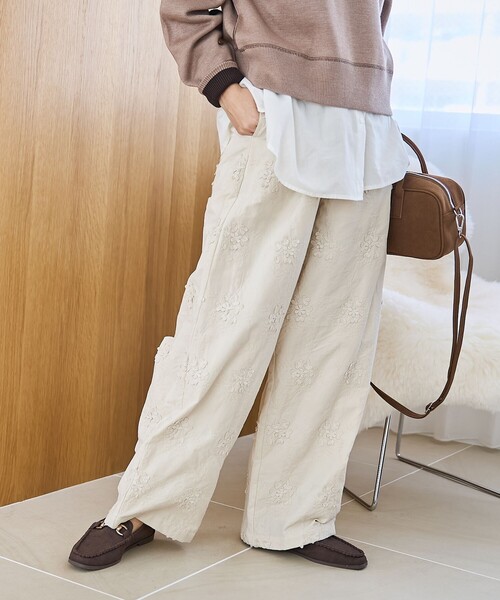 おこりんぼ刺繍 ホワイトカジュアルパンツ 楽天市場】刺繍（カラーホワイト）（パンツ｜ボトムス）：レディース