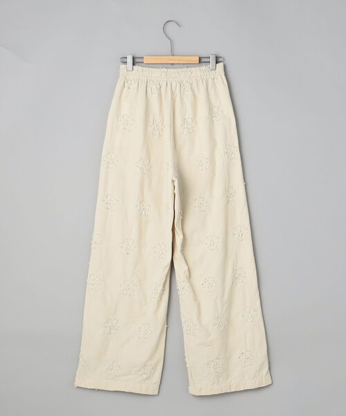 coen(コーエン)の「3Dフラワー刺繍 コーデュロイイージーワイドパンツ【インフルエンサー紹介アイテム】(その他パンツ・レディース・ナチュラル/ブラック/ブラウン・M/L)」の12枚目の写真