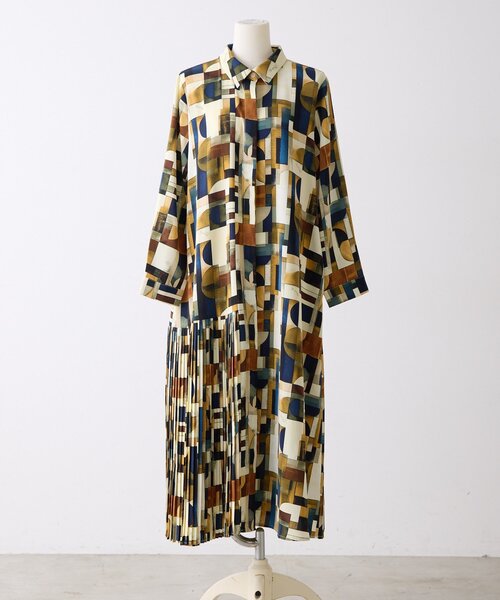 襟付きプリーツワンピース【SUM1 STYLE】（ワンピース）｜ear