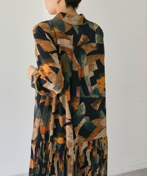 襟付きプリーツワンピース【SUM1 STYLE】（ワンピース）｜ear