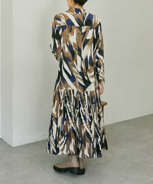 襟付きプリーツワンピース【SUM1 STYLE】（ワンピース）｜ear