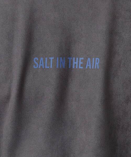 THE SHOP TK （ザ ショップ ティーケー ）の「スエード フォトプリントスウェット 【洗濯機OK】（Tシャツ/カットソー・メンズ・アイボリー系/グレー系その他/アイボリー/ダークグレー・02/03/04）」の20枚目の写真