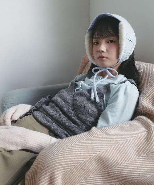 ROCKFISH WEATHERWEAR(ロックフィッシュウェザーウェア)の「FLUFFY EARMUFF(イヤーマフ・レディース・ベージュ/ライトグレー/ピンク/スカイブルー/グレー・FREE)」の13枚目の写真