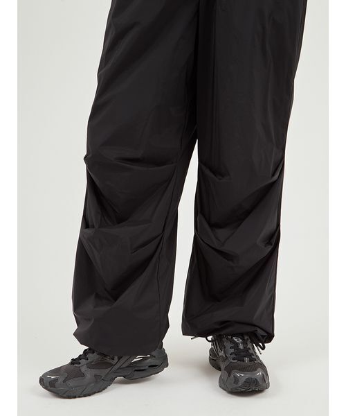 MIZUNO(ミズノ )の「【emmi|MIZUNO】WAVE RIDER 10(スニーカー・レディース・ブラック・23/23.5/24/24.5/25/25.5/26/26.5/27/27.5)」の14枚目の写真