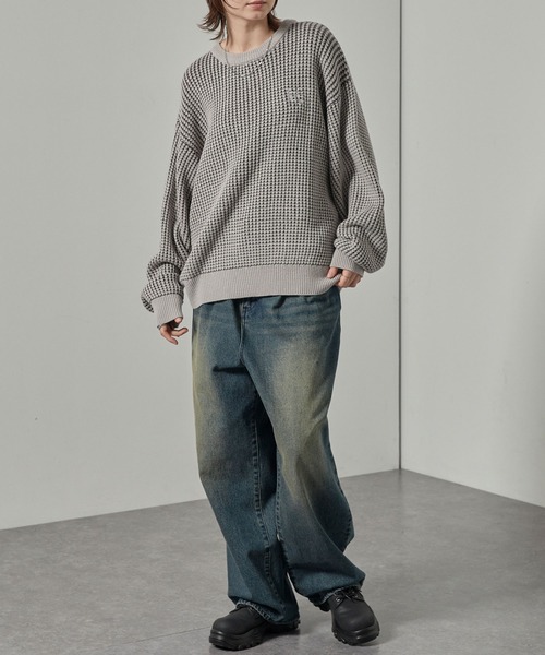 Alfred Alex(アルフレッドアレックス)の「【Alfred Alex】ワンポイントロゴ刺繍オーバーサイズポップコーンニット(ニット/セーター・メンズ・グレー/ワイン/スミクロ・L/M)」の18枚目の写真