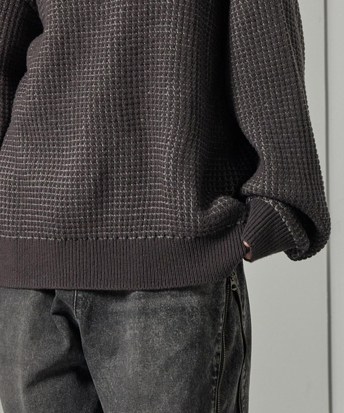 Alfred Alex(アルフレッドアレックス)の「【Alfred Alex】ワンポイントロゴ刺繍オーバーサイズポップコーンニット(ニット/セーター・メンズ・グレー/ワイン/スミクロ・L/M)」の16枚目の写真