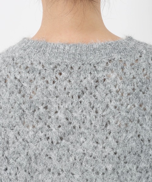 UNIVERVAL MUSE（ユニバーバル ミューズ）の「バルキースフレ_レース編パールニット（ニット/セーター・レディース・ピンク/グレー/オフホワイト・2）」の8枚目の写真